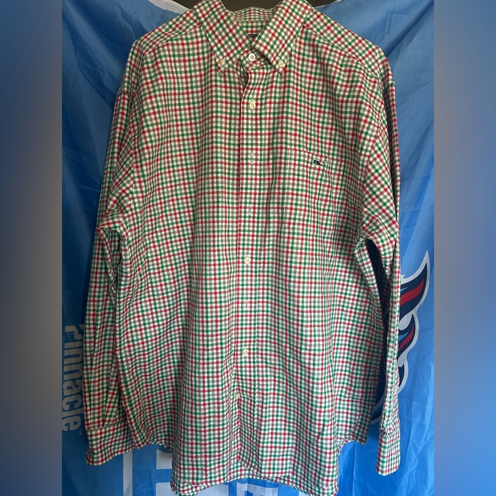 Vineyard Vines Men's Green and Red Checkered Shirt L